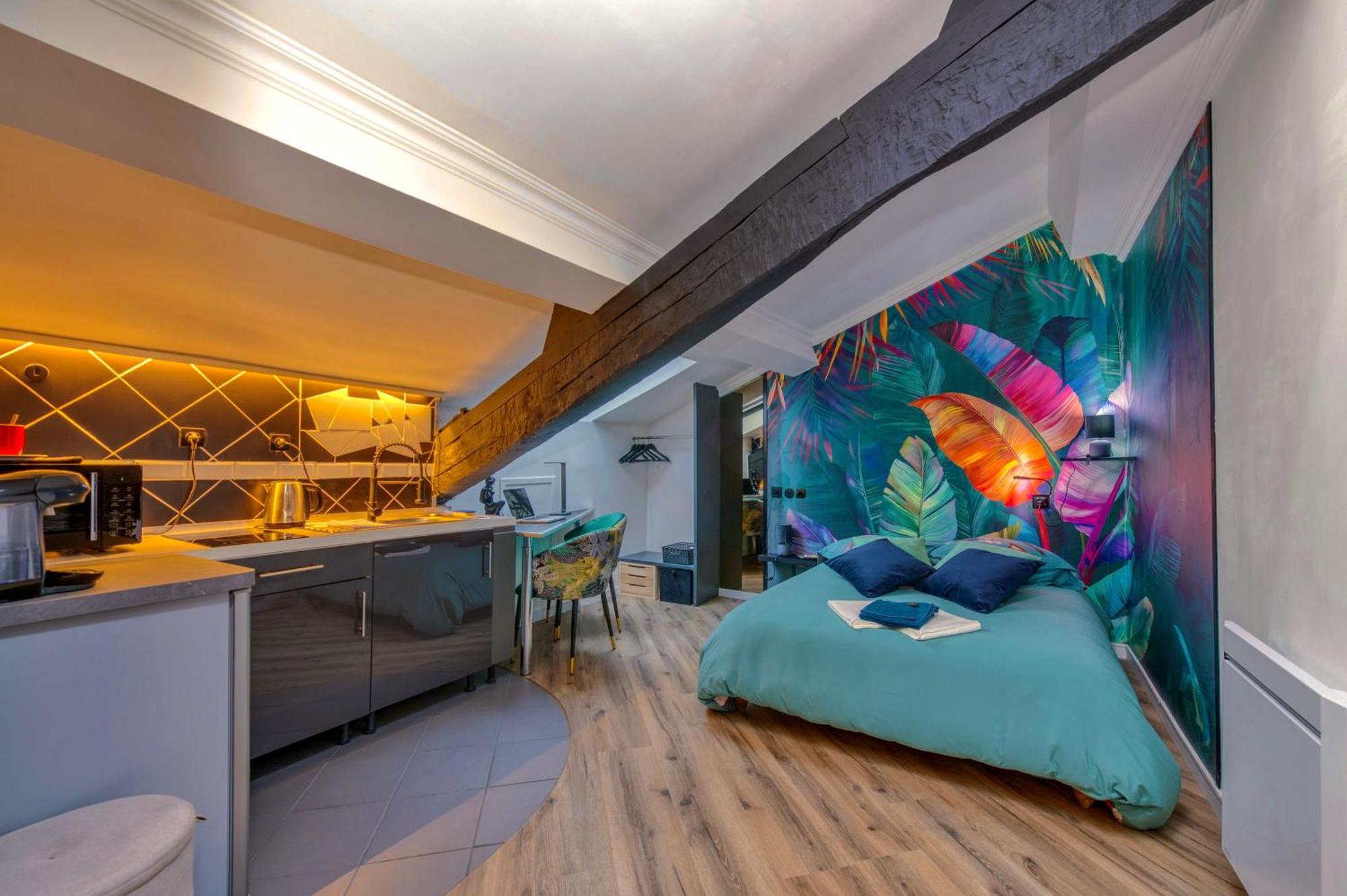 Appartement Luxe Le Roitelet - Hypercentre - Parking Gratuit Tullins