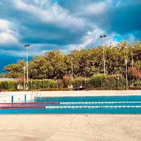 Luxe Appart'Hotel Le Roitelet - Tullins Hypercentre - Parking Gratuit Exterior photo