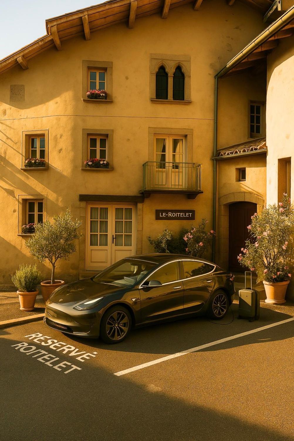 Apartment Luxe Appart'Hotel Le Roitelet - Tullins Hypercentre - Parking Gratuit *